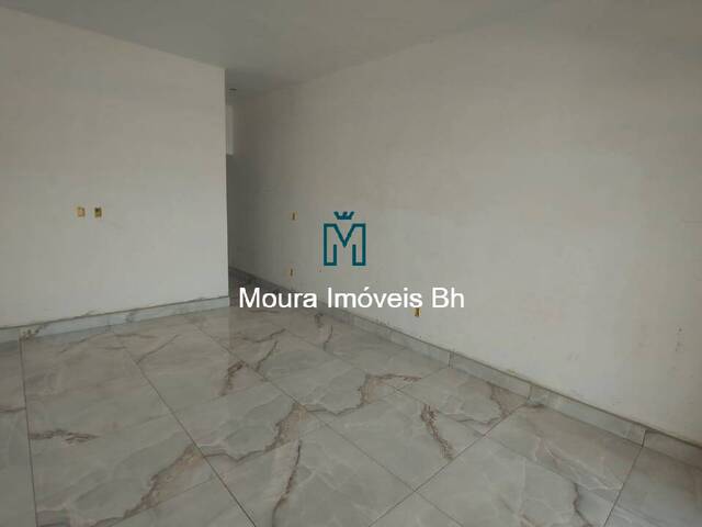 Casa para Venda em Contagem - 4