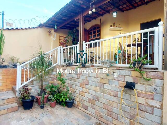 Casa para Venda em Belo Horizonte - 2