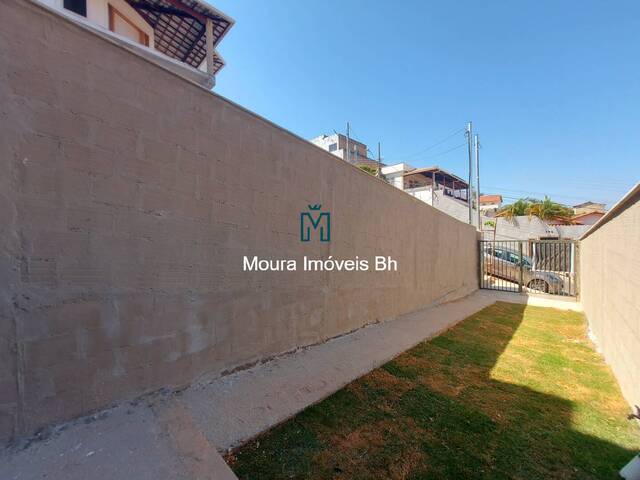 #CA0618 - Casa para Venda em Belo Horizonte - MG