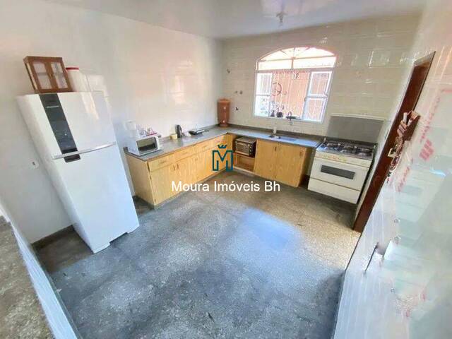 Casa para Venda em Belo Horizonte - 5