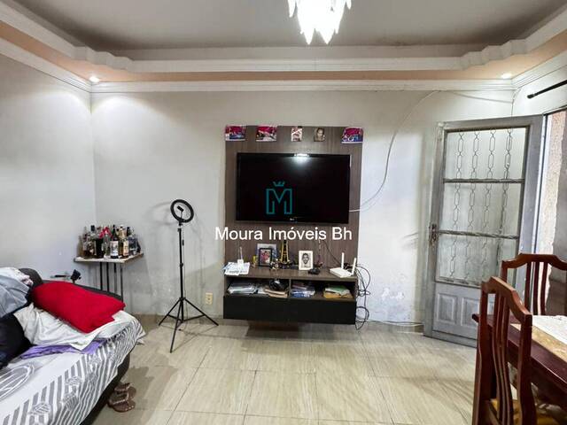 Casa para Venda em Contagem - 5