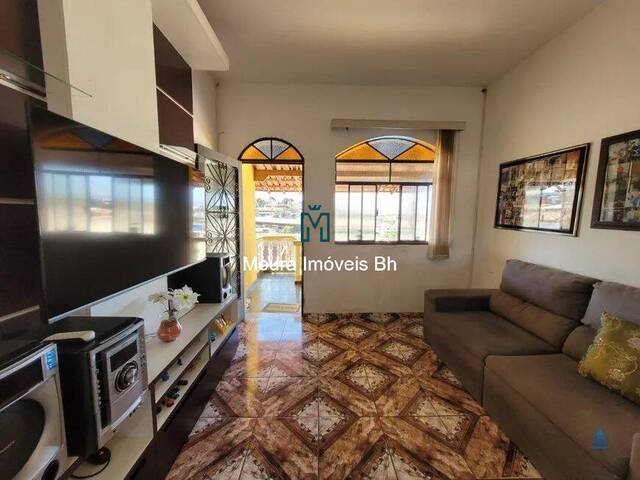 Casa para Venda em Belo Horizonte - 3