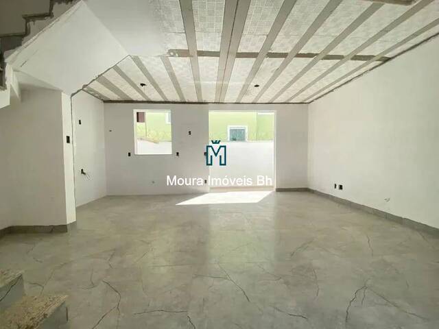 Casa para Venda em Belo Horizonte - 3