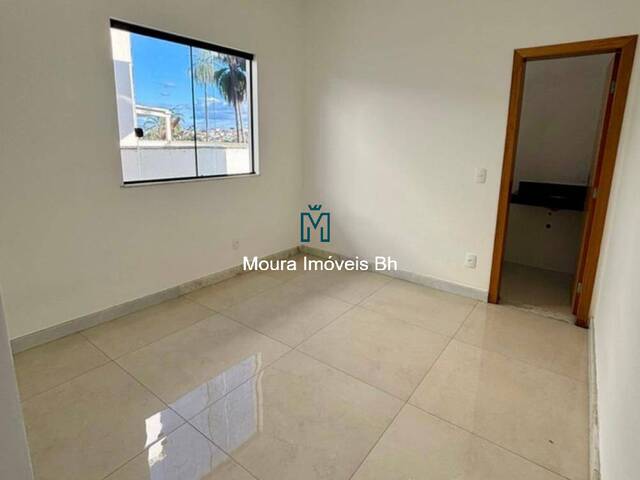 Casa para Venda em Contagem - 5