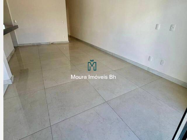 Casa para Venda em Contagem - 4