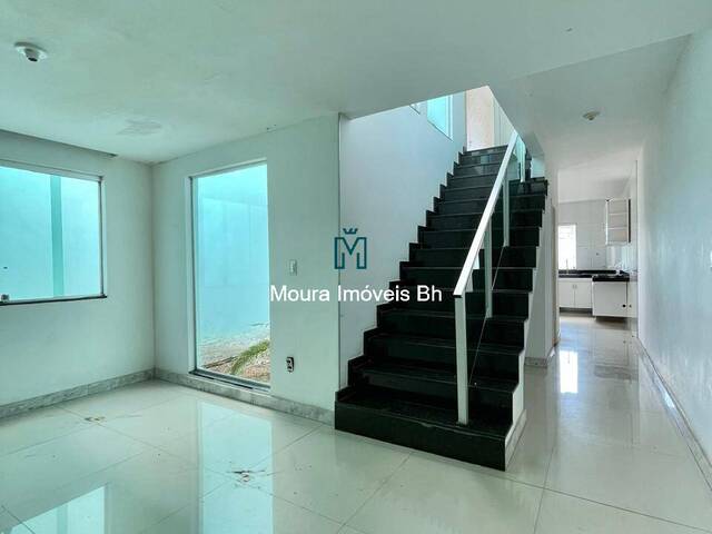 #CA0827 - Casa para Venda em Belo Horizonte - MG