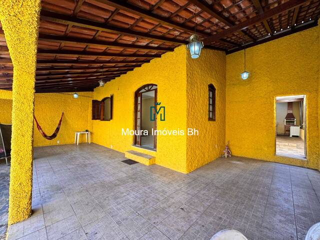 #CA0841 - Casa para Venda em Belo Horizonte - MG