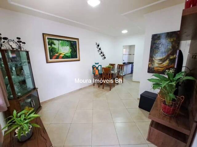 #CA0842 - Casa para Venda em Belo Horizonte - MG