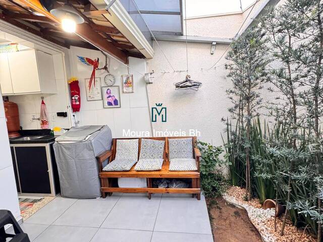 #CA0846 - Casa para Venda em Belo Horizonte - MG