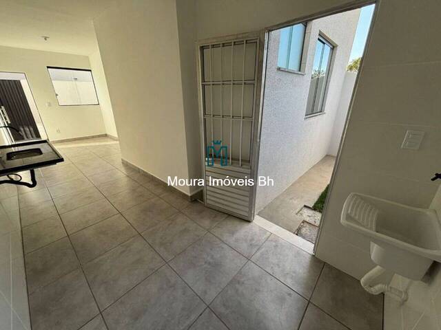#CA0900 - Casa para Venda em Ribeirão das Neves - MG