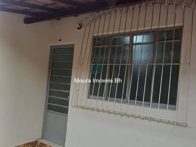 #CA0904 - Casa para Venda em Belo Horizonte - MG