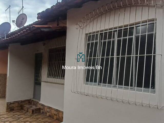 #CA0904 - Casa para Venda em Belo Horizonte - MG