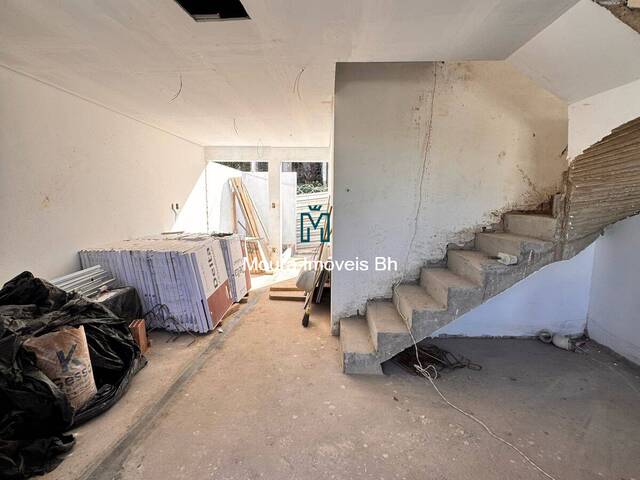 Casa para Venda em Belo Horizonte - 4