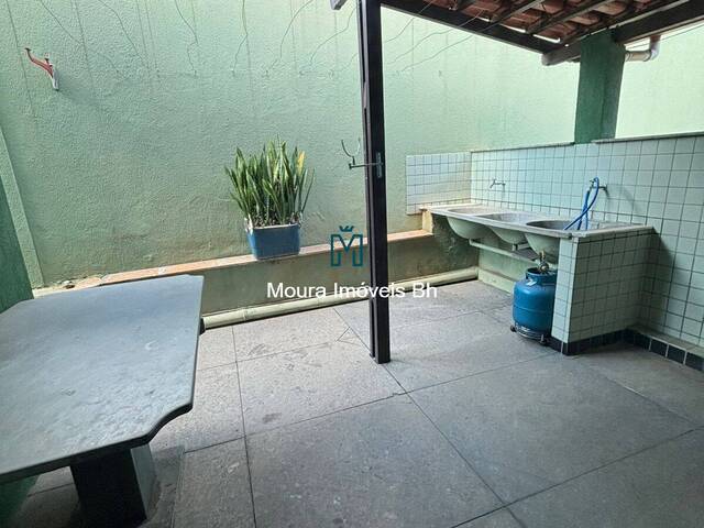 Casa para Venda em Contagem - 4