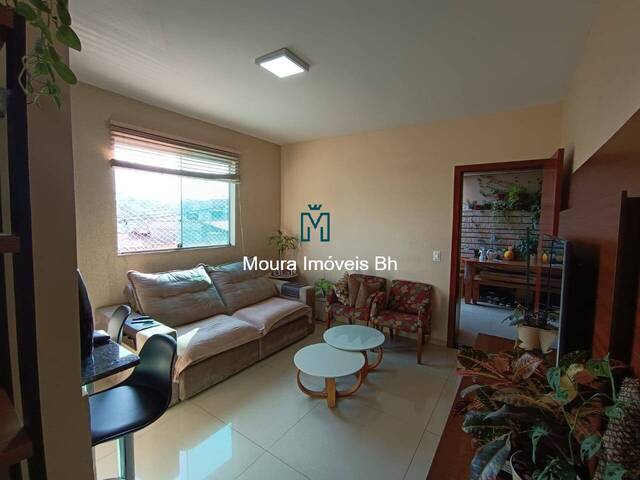 #CA0937 - Casa para Venda em Belo Horizonte - MG