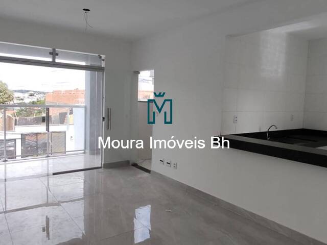 Casa para Venda em Contagem - 5