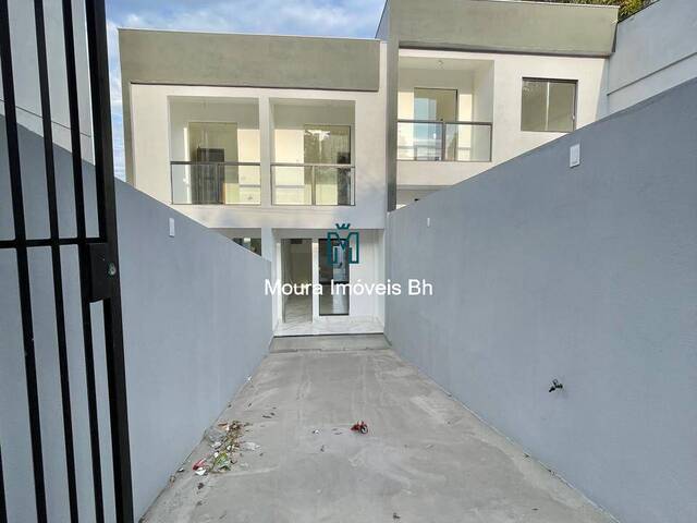 #CA0977 - Casa para Venda em Belo Horizonte - MG