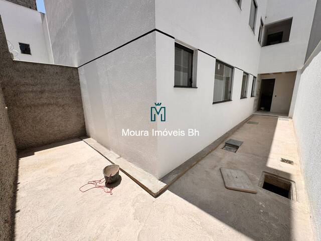 #CA0525 - Casa para Venda em Contagem - MG