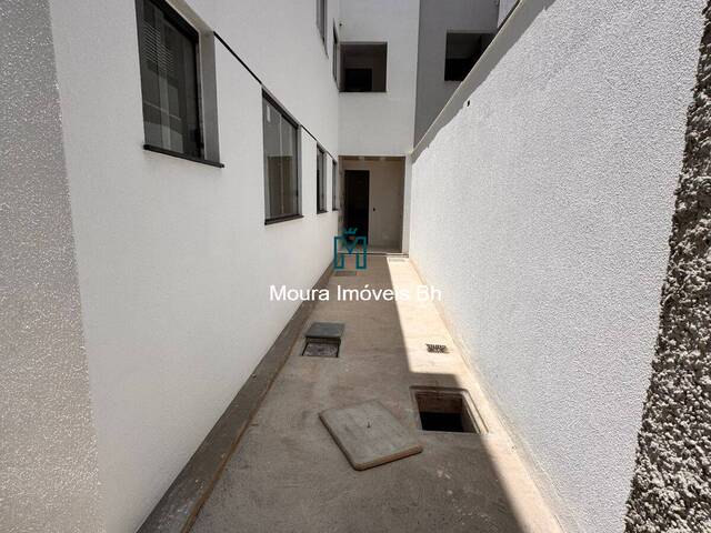 Casa para Venda em Contagem - 4