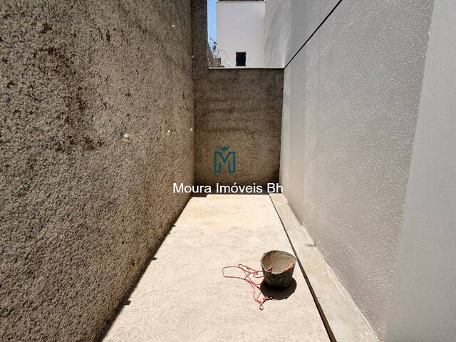 Casa para Venda em Contagem - 5