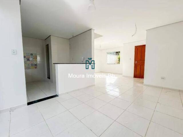 #CA0983 - Casa para Venda em Santa Luzia - MG