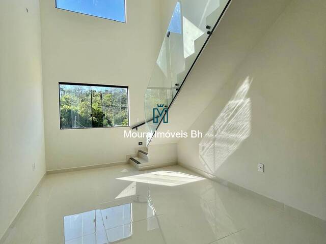 #CO0913 - Cobertura para Venda em Santa Luzia - MG