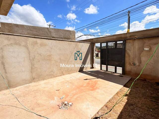 #CA0993 - Casa para Venda em Santa Luzia - MG