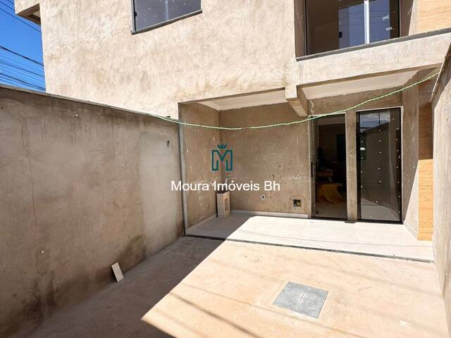 #CA0995 - Casa para Venda em Santa Luzia - MG