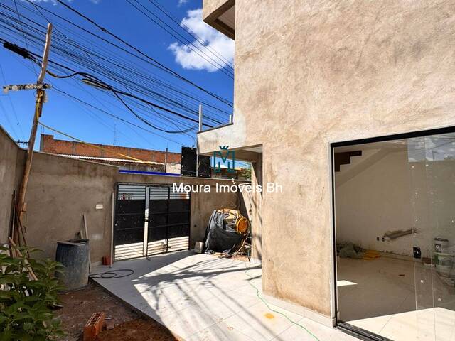 #CA0996 - Casa para Venda em Santa Luzia - MG