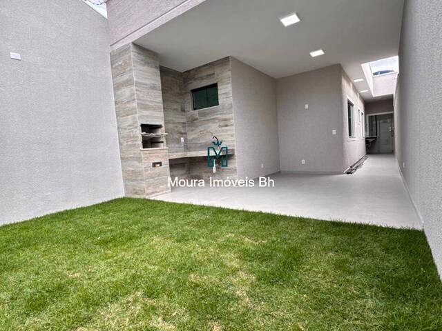 #CA1001 - Casa para Venda em Belo Horizonte - MG