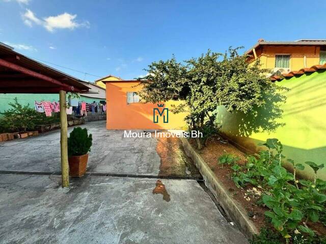 #CA1011 - Casa para Venda em Belo Horizonte - MG