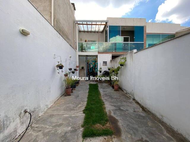 #CA0973 - Casa para Venda em Contagem - MG