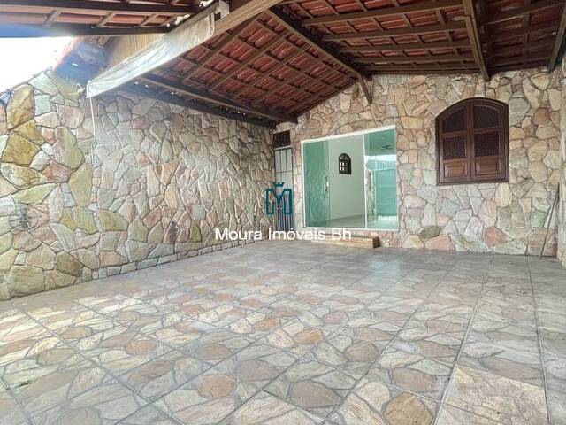 #CA1055 - Casa para Venda em Belo Horizonte - MG