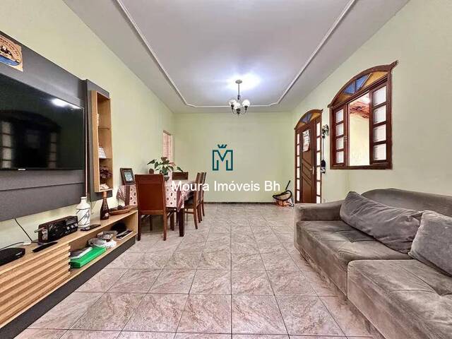 Casa para Venda em Belo Horizonte - 4