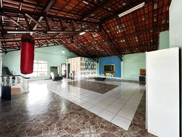 Casa para Venda em Belo Horizonte - 4