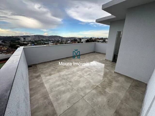 Venda em Piratininga (Venda Nova) - Belo Horizonte