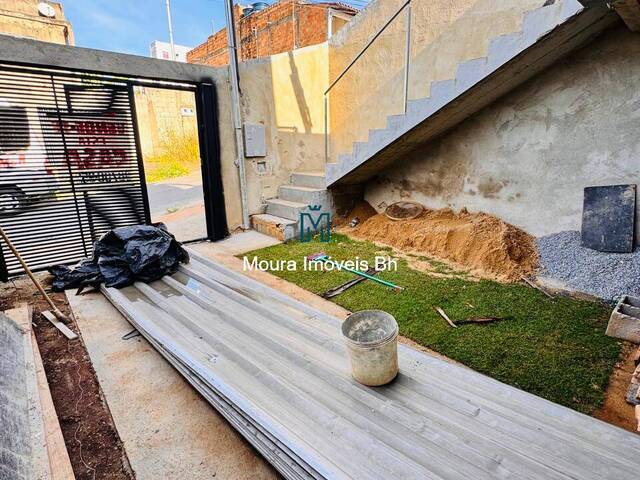 Casa para Venda em Vespasiano - 2
