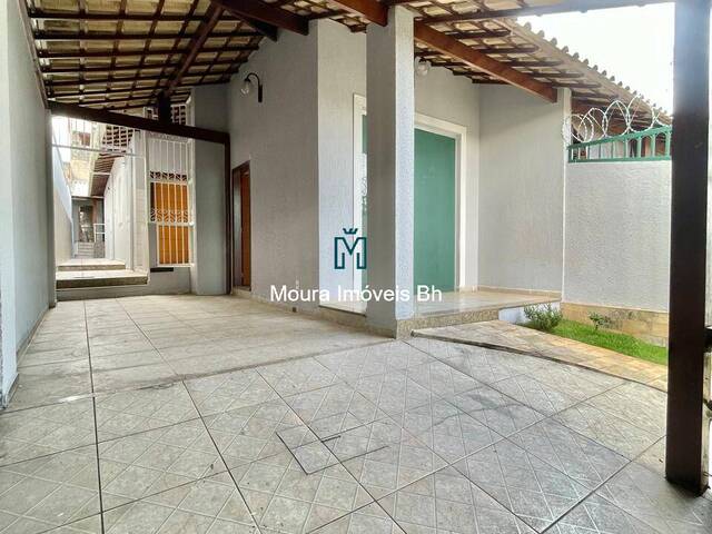 Casa para Venda em Belo Horizonte - 3