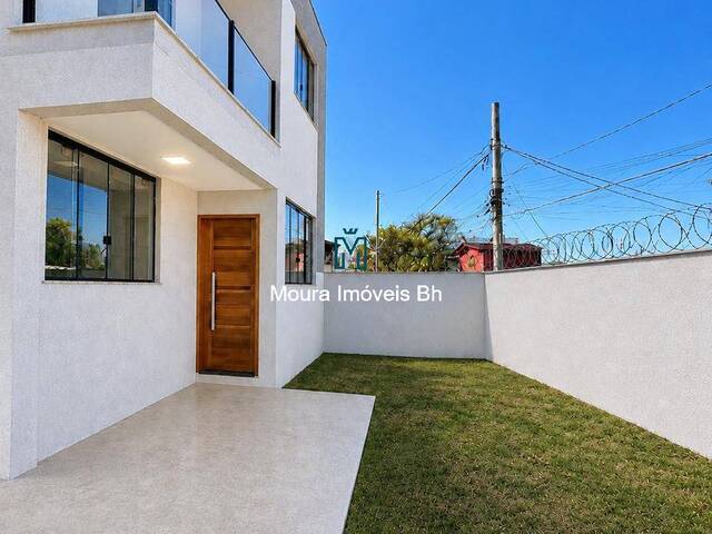 Casa para Venda em Belo Horizonte - 2