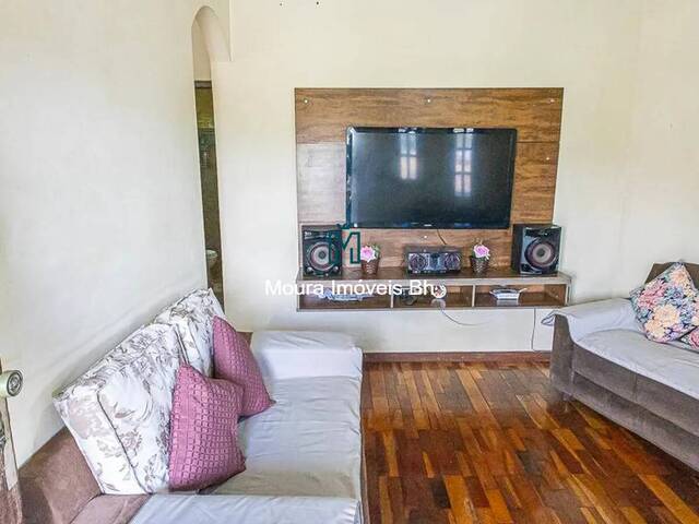 Casa para Venda em Belo Horizonte - 4
